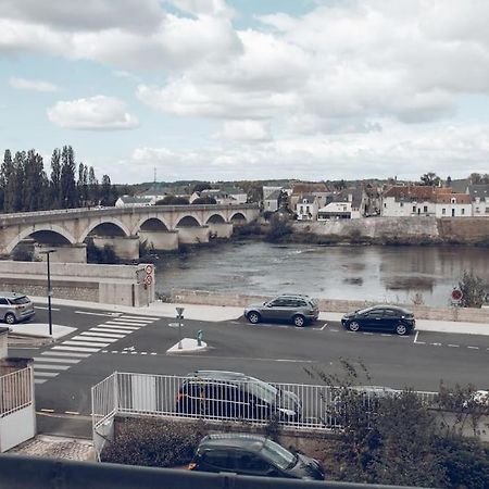 Le Concorde En Plein Centre Daire Amboise Dış mekan fotoğraf